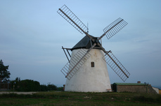 Windmill in Retz, by Alexander Hammer, via Wikimedia Commons